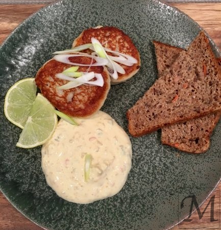 fiskefrikadeller med remoulade