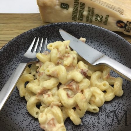 Pasta carbonara | fløde, bacon, parmesan og pasta