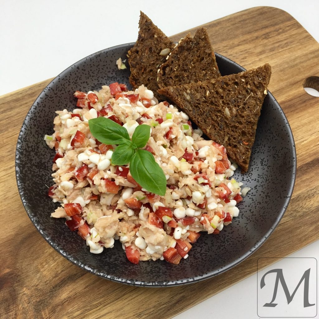 sund tunsalat med hytteost