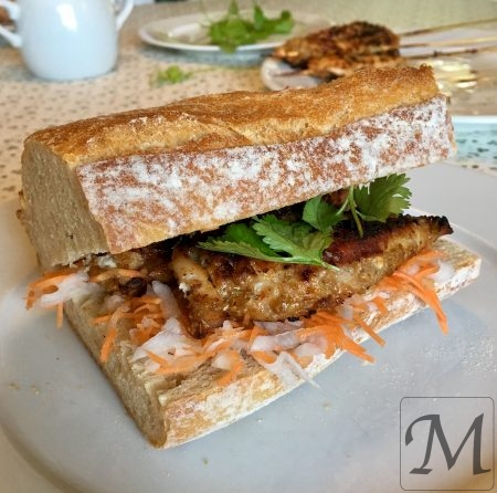 Vietnamesisk sandwich med kylling
