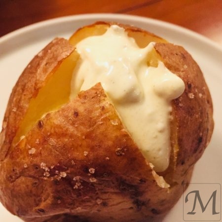 Bagte kartofler med smør