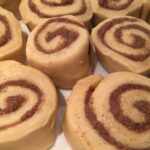kanelsnegle lavet dagen før