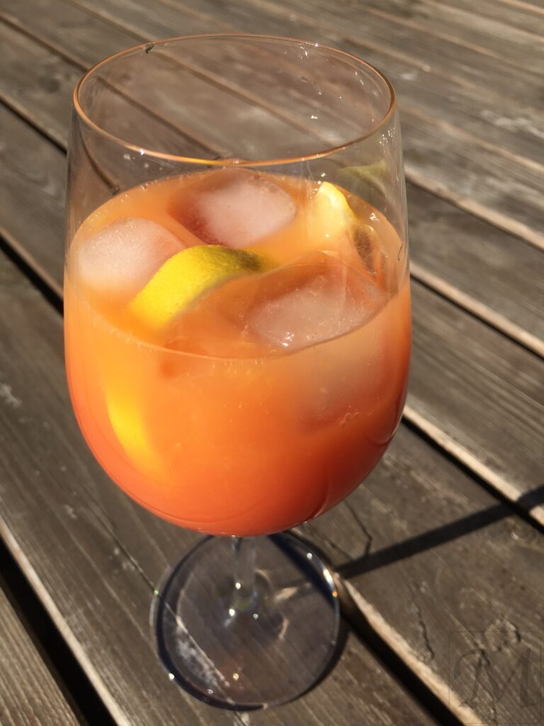 drink Campari med appelsinjuice