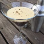 espresso martini drink med vodka og kaihlua